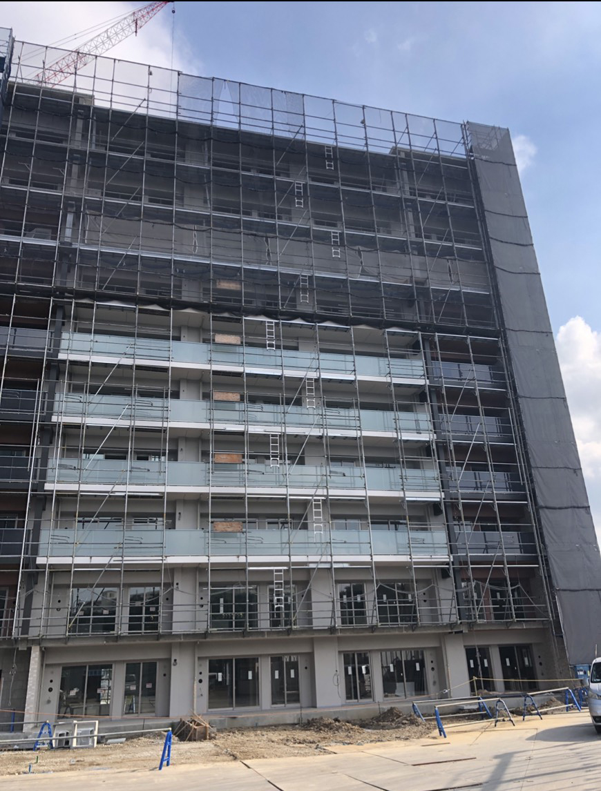 【施工の様子をご紹介】仮設足場専門の熟練職人集団！